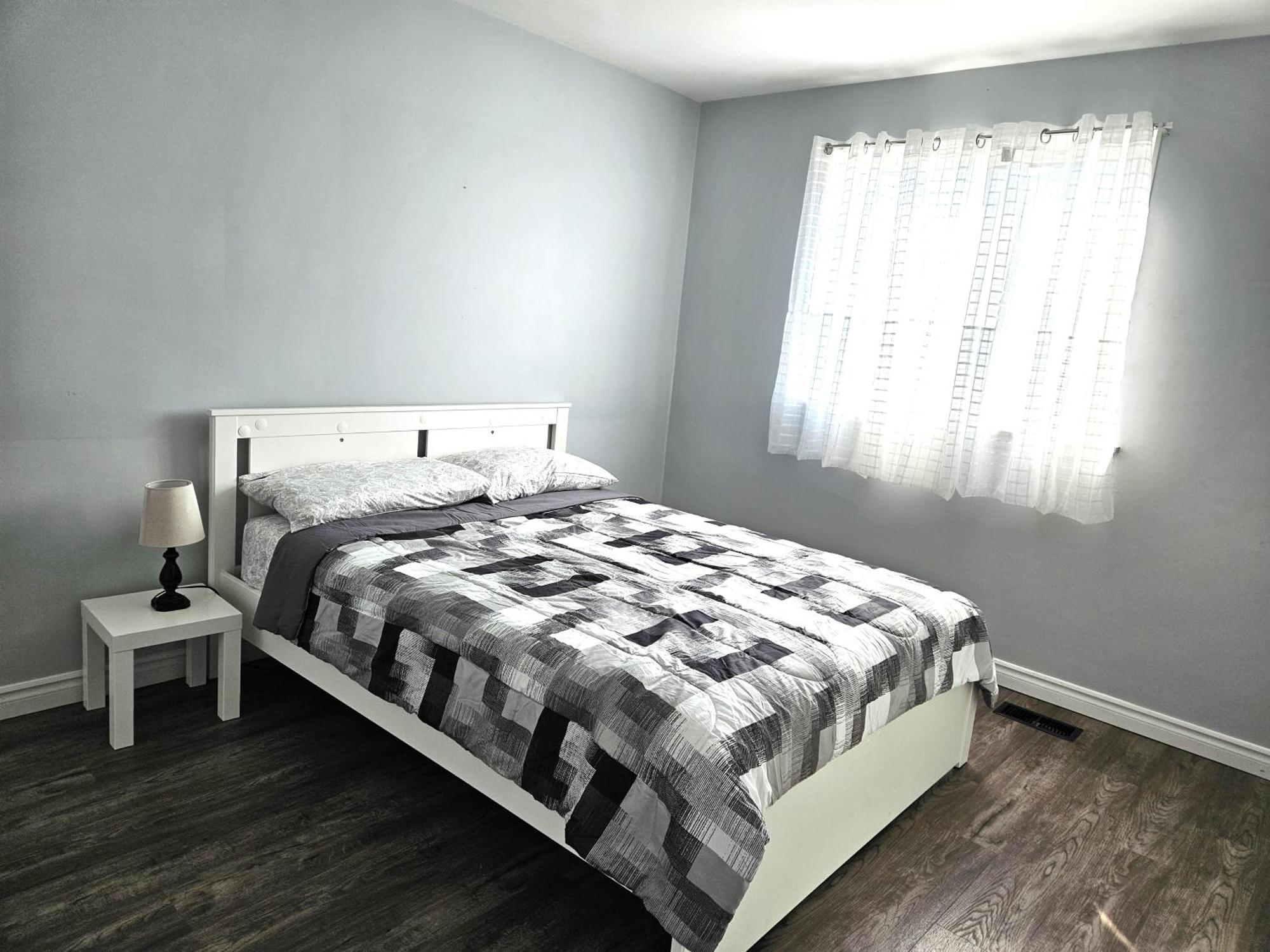 Modern Quiet Home By The Airport Mississauga Extérieur photo