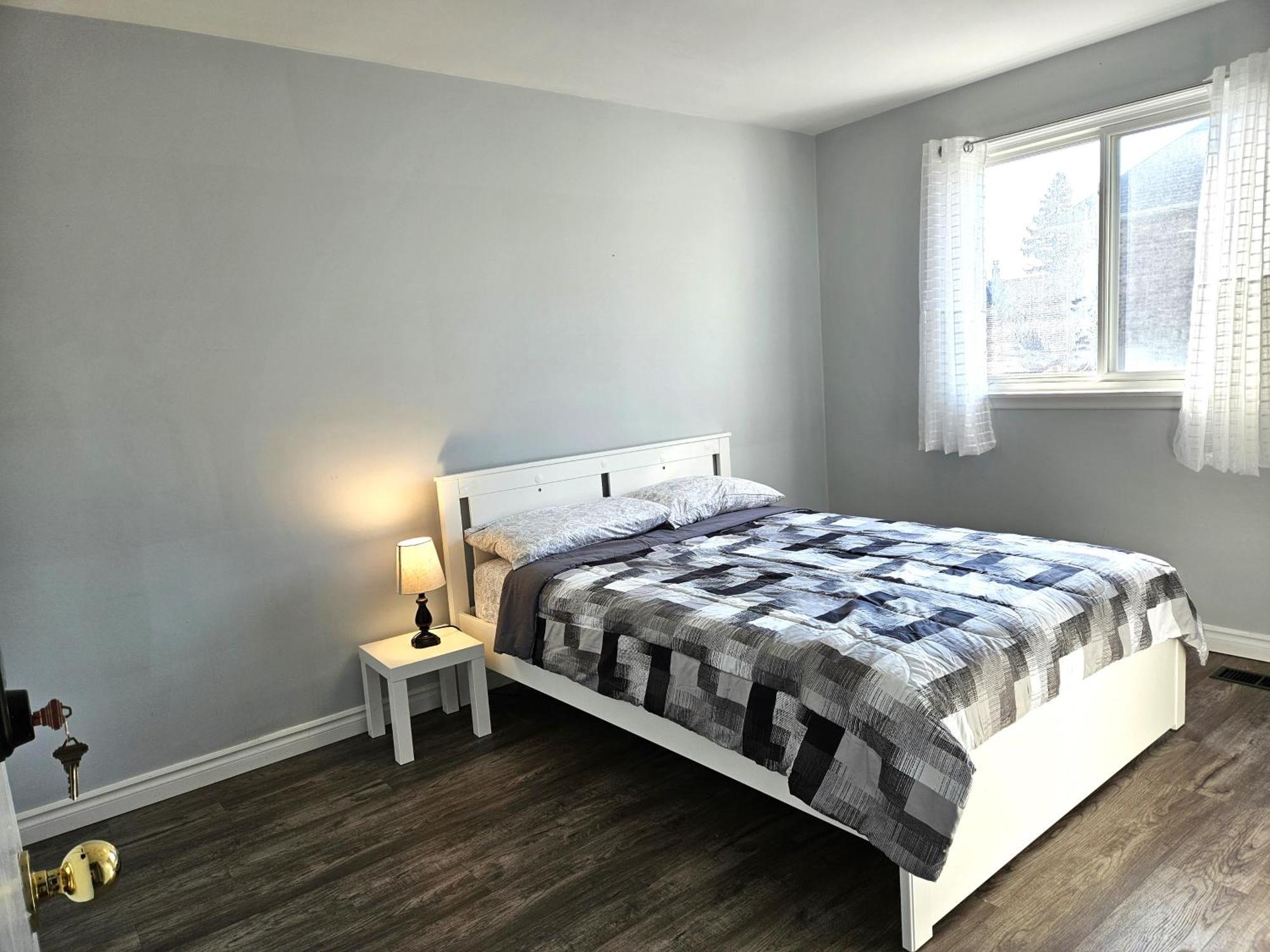 Modern Quiet Home By The Airport Mississauga Extérieur photo