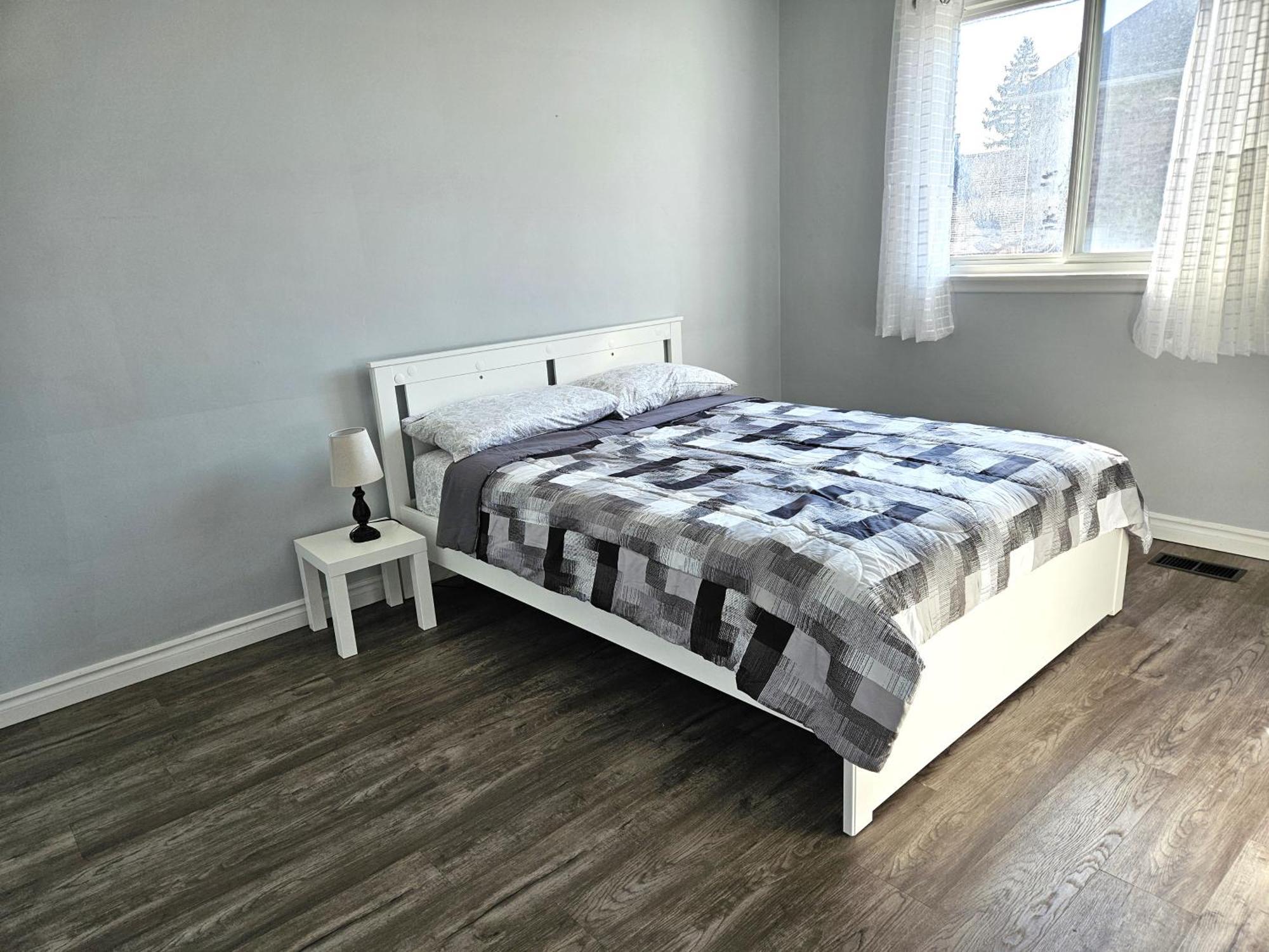 Modern Quiet Home By The Airport Mississauga Extérieur photo