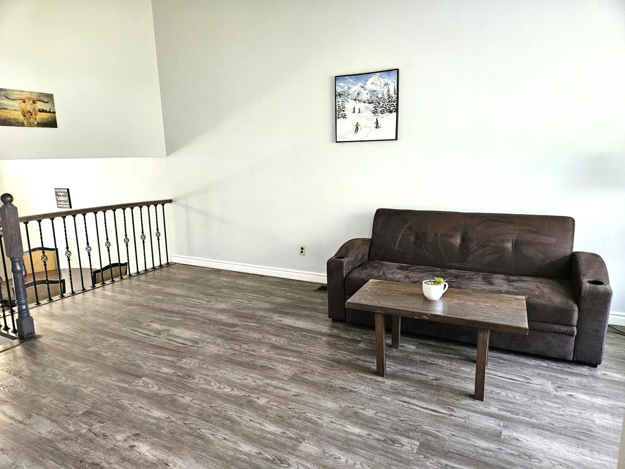 Modern Quiet Home By The Airport Mississauga Extérieur photo